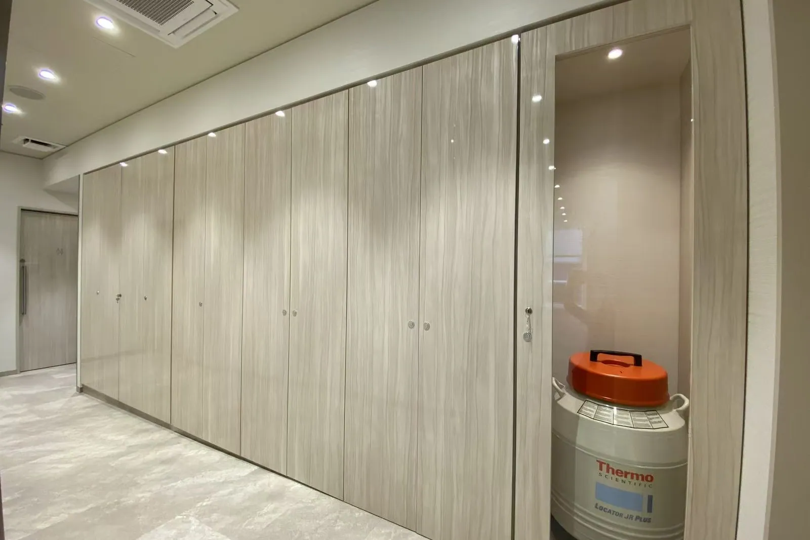 Cell storage at GINZA NOA CLINIC